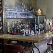 Josef-Heinrich-Bar-&-Kneipe-Tresen